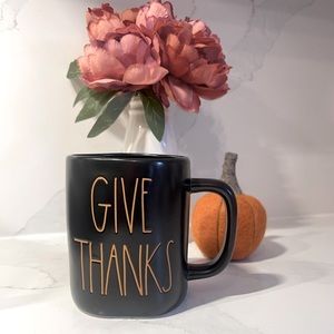 Rae Dunn Black Give Thanks mug